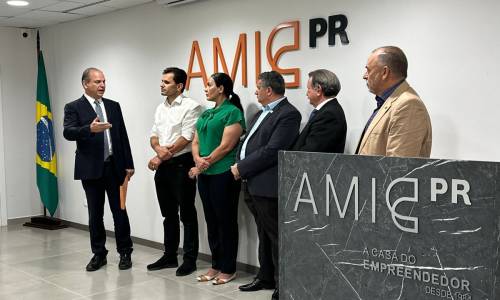 Visita do secretário Ricardo Barros à AMIC Cascavel: demandas para melhoria do ambiente empresarial são discutidas